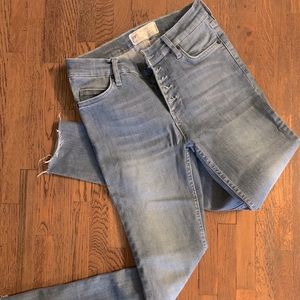 FREE PEOPLE Super Skinny Mid-Rise Frayed Med Wash